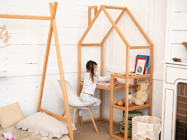 How to Choose a Child’s Chair and Table to Foster Independence