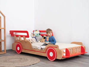 Comparison of Traditional vs Montessori Furniture: What’s the Difference?