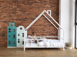 Montessori Wood Bed with Legs and Roof (Model 15)
