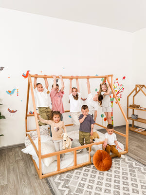 Floor bed for toddlers - Montessori house bed  - Twin bed kids - Climbing bed (Model 1)