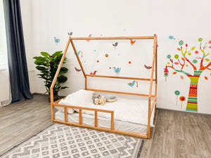 Floor bed for toddlers - Montessori house bed  - Twin bed kids - Climbing bed (Model 1)