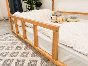 Floor bed for toddlers - Montessori house bed  - Twin bed kids - Climbing bed (Model 1)