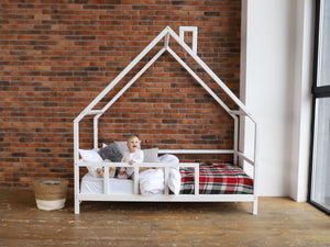 Montessori House Bed for Toddlers ( Model 15 )