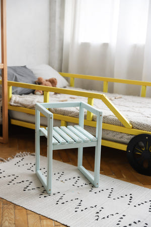 Montessori Wood Chair for Boy Room (Chair Cube)