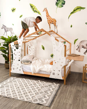 Monkey Set by Busywood (Bed&Table)
