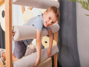 Montessori wood Gym Bed Lemur