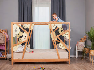 Montessori wood Gym Bed Lemur