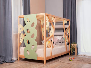 Montessori wood Gym Bed Lemur