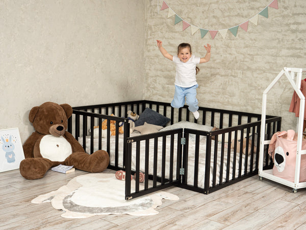 Platform bed Toddler Playpen by Busywood (Model 19)