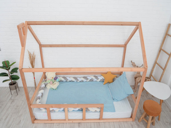 Montessori floor house bed with slats | 7 colors | 13 sizes (Model 2)