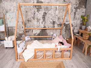 House floor bed with slats | 7 colors | 13 sizes (Model 1)