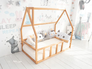 Montessori Toddler Floor Bed with Wooden Slats & Climbing Frame (Model 1)
