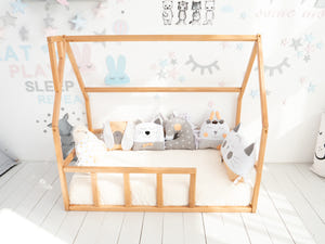 Montessori Toddler Floor Bed with Wooden Slats & Climbing Frame (Model 1)