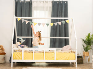 Montessori wood Toddler Bed with Legs, Roof, Slats and Fence (Model 1)