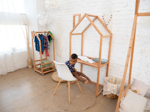 House Learning table 7 colors