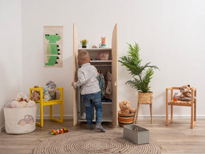 Montessori Kids Wardrobe by Busywood
