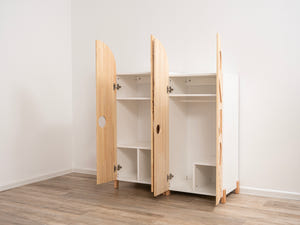 Montessori Kids Wardrobe by Busywood