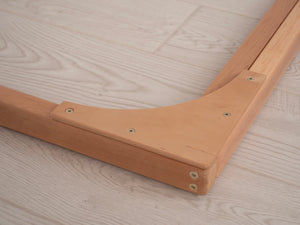 Twin XL bed  – Detail Close-up