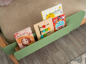 Floor Bed Bunk Bed   – Detail Close-up