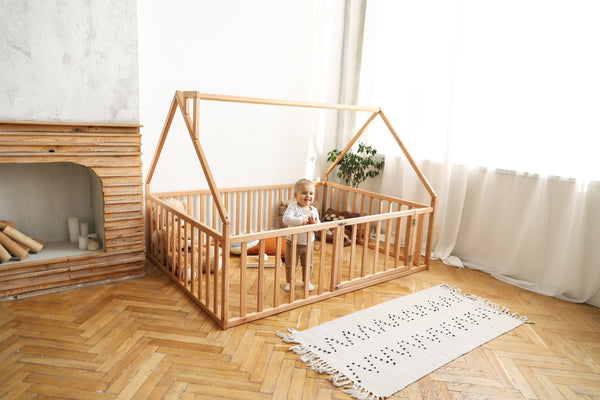 Playpen for kids Platform bed (Model 6/17)