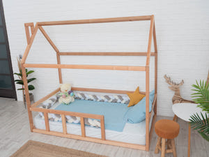 Montessori floor house bed with slats | 7 colors | 13 sizes (Model 2)
