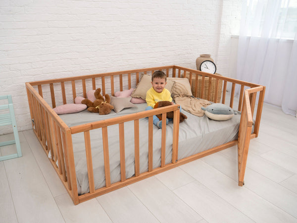 Modern Platform bed Playpen for kids (Model 6.2/19)