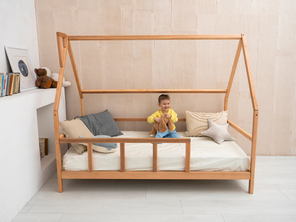 Montessori Wooden Toddler Bed with legs (Model 1), фото 1