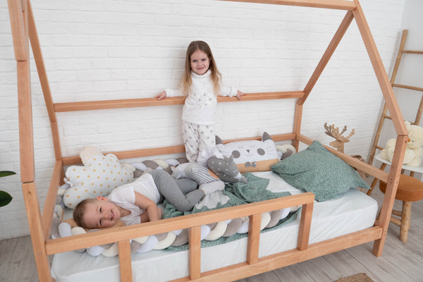 Toddler House bed with legs, Twin size | 7 colors (Model 1)