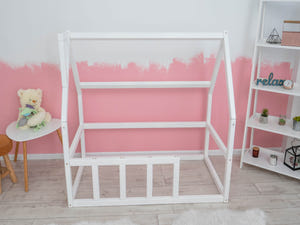 Montessori bed crib on floor without slats (Model 1)