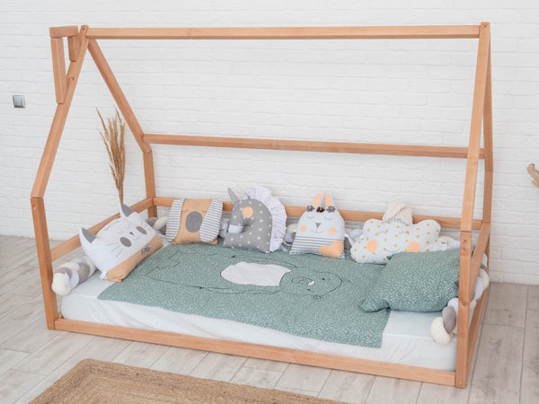 House toddler floor bed with slats without front rail | 7 colors | 13 sizes (Model 1)