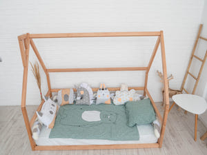 Montessori floor bed without slats Natural color (Model 1)
