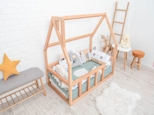 Montessori bed crib on floor without slats (Model 1)