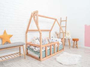 Montessori bed crib on floor without slats (Model 1)