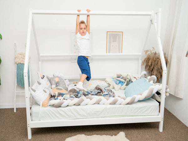 Montessori bed with legs White color Without front rail (Model 1), фото 1