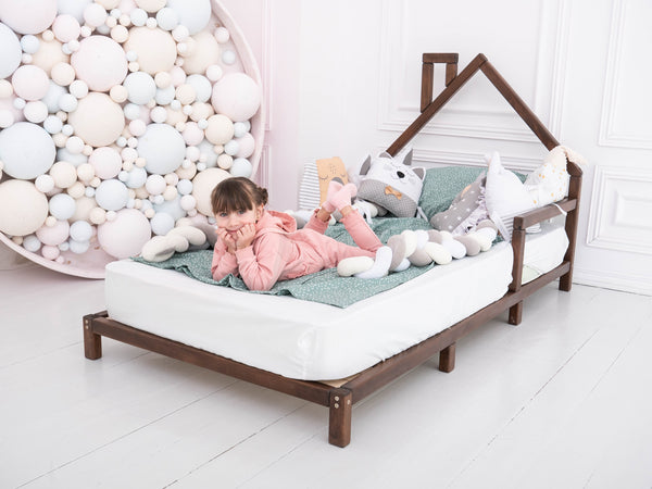 Montessori Wood House Bed Frame for Toddler with legs (Model 3)