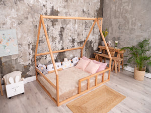 Platform Montessori floor bed for Toddler without slats Natural color (Model 1)