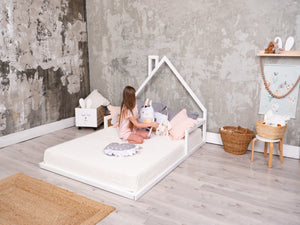 Montessori bed frame with mattress base 13 sizes | 7 colors (Model 3)