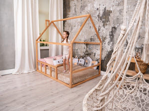 Platform Montessori Bed House Natural color with roof (Model 2)