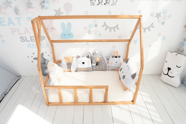Floor bed for climbing Montessori bed (Model 1)