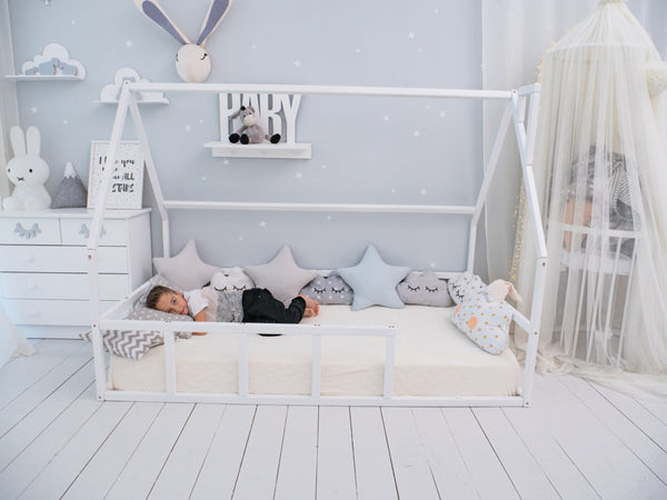 Wood House Bed for Sleeping Only Montessori Bed (Model 1 mini), фото 1