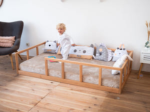 Montessori floor bed with rails + slats | 7 colors (Model 10)