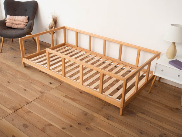Montessori toddler bed with rails | 7 colors (Model 10)