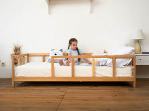 Montessori toddler bed with rails | 7 colors (Model 10)